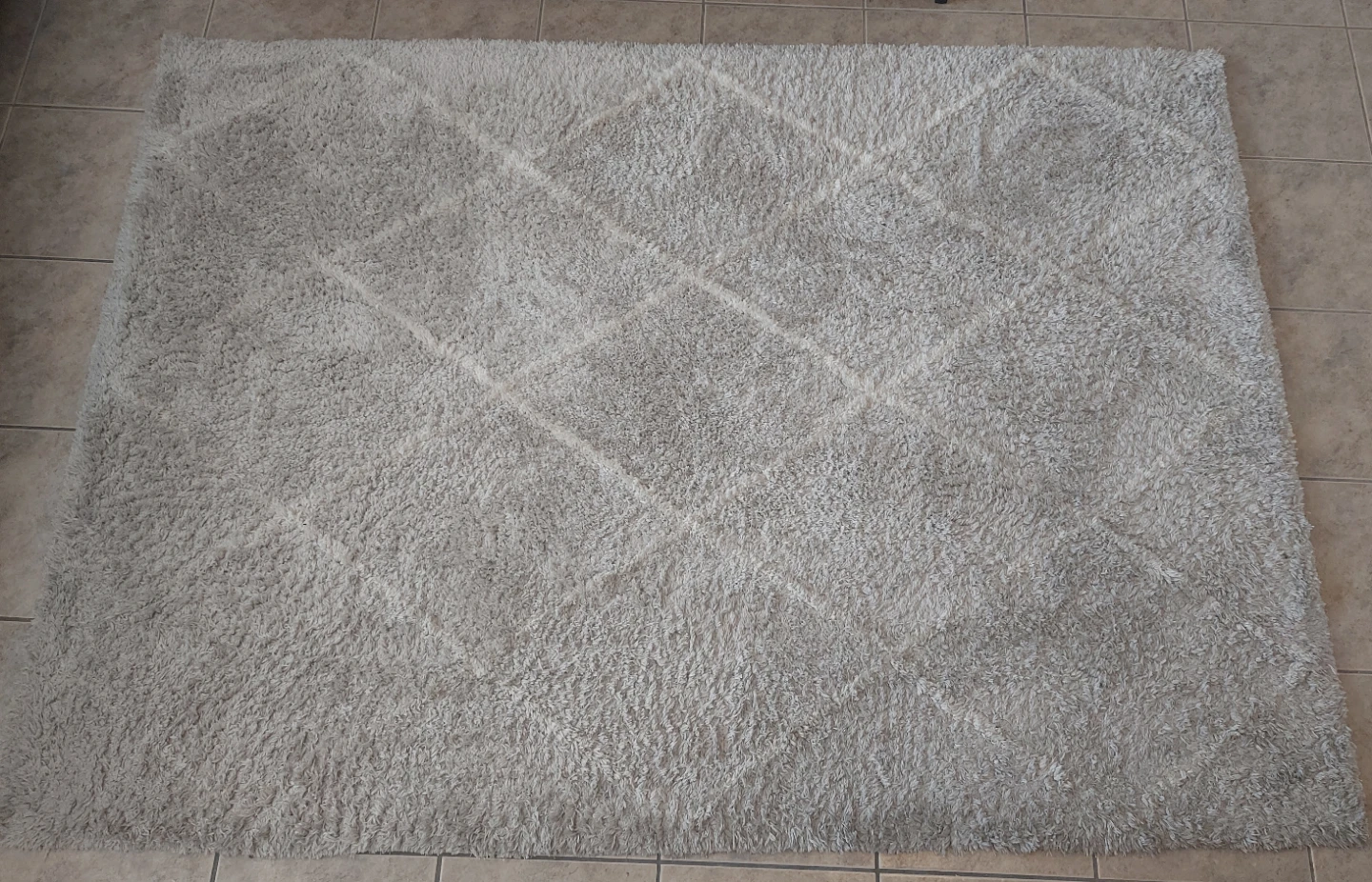 Grey Shag Rug with Diamond Pattern