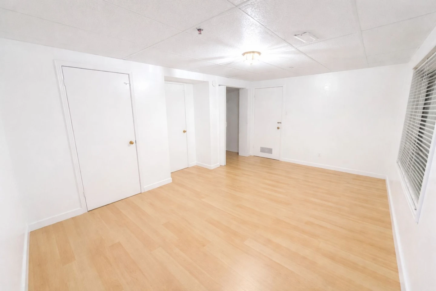 2 Bed 1 Bath | Central Bradford Rent 🏠 - photo 3