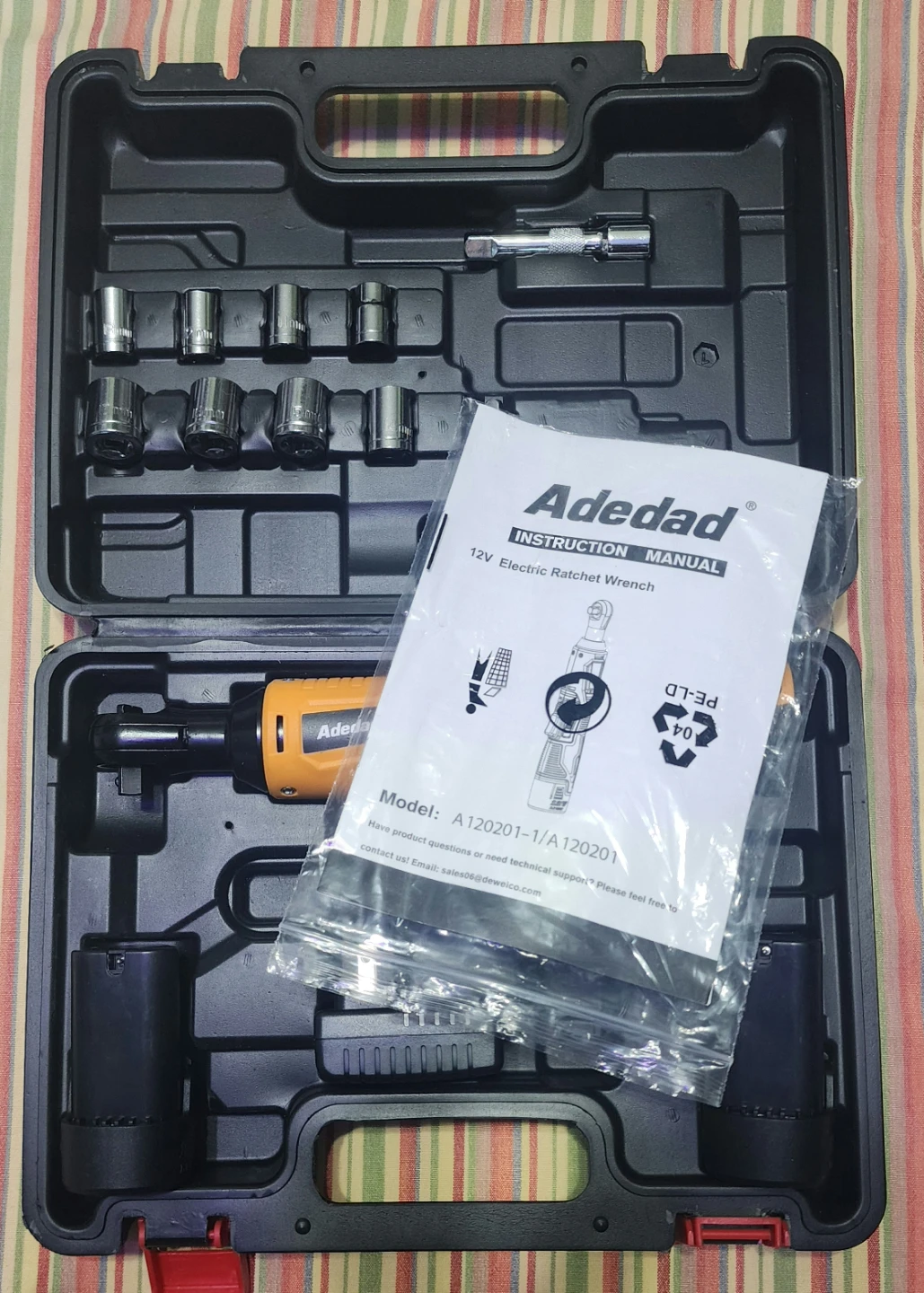 Adedad 12V Electric Ratchet Wrench Kit - photo 2