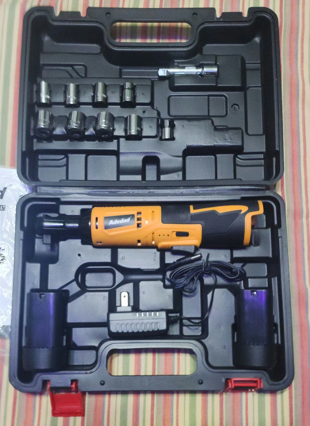 Adedad 12V Electric Ratchet Wrench Kit - photo 3