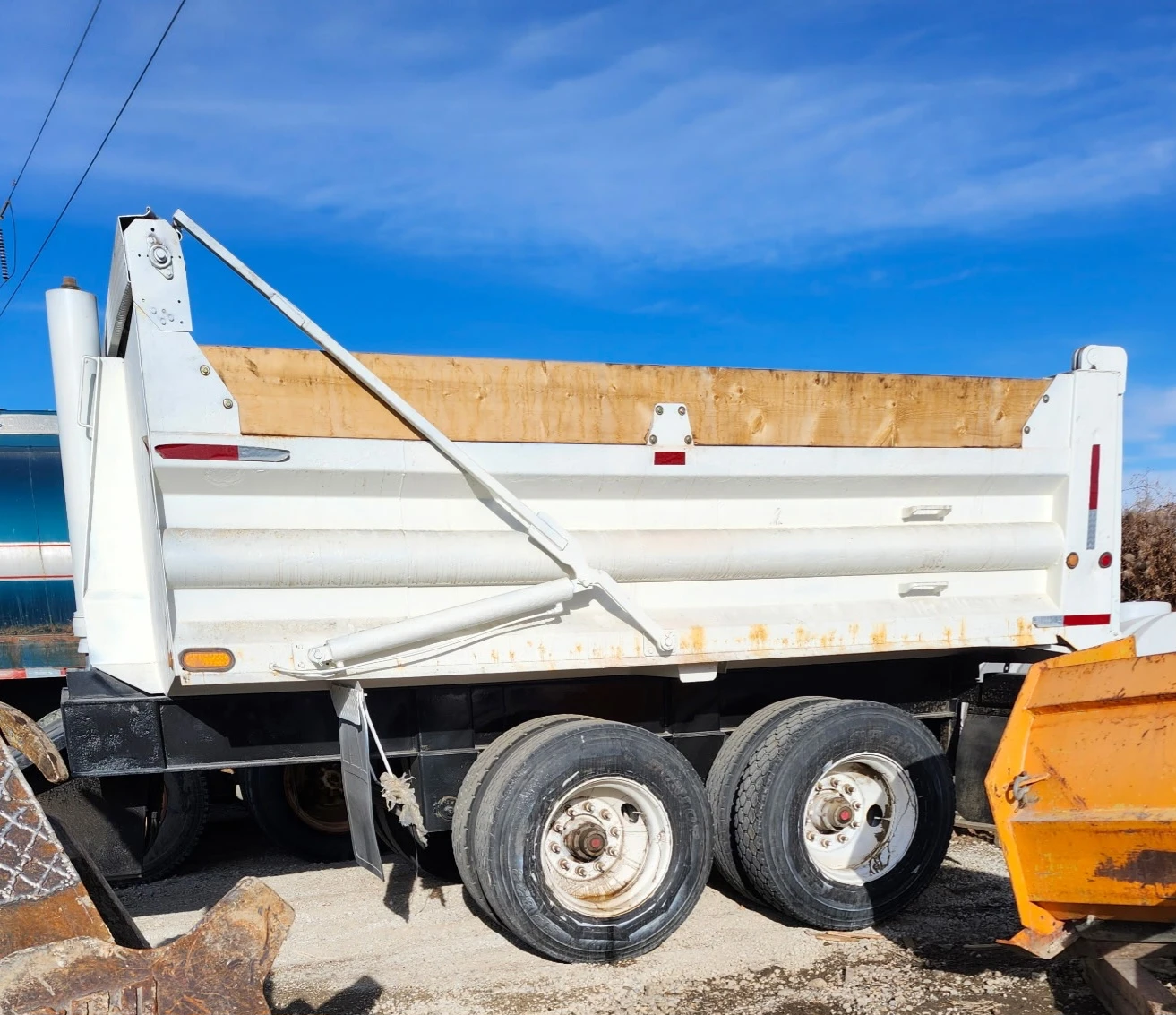 2012 Tandem Dump Trailer