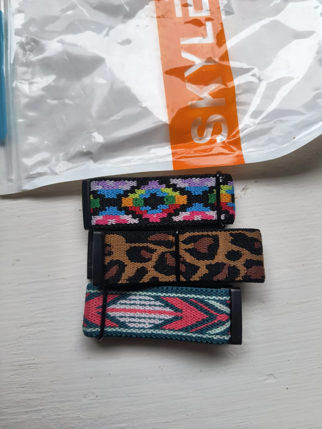 Git bit Versa 4, 3 Woven Watch Bands - Assorted Patterns