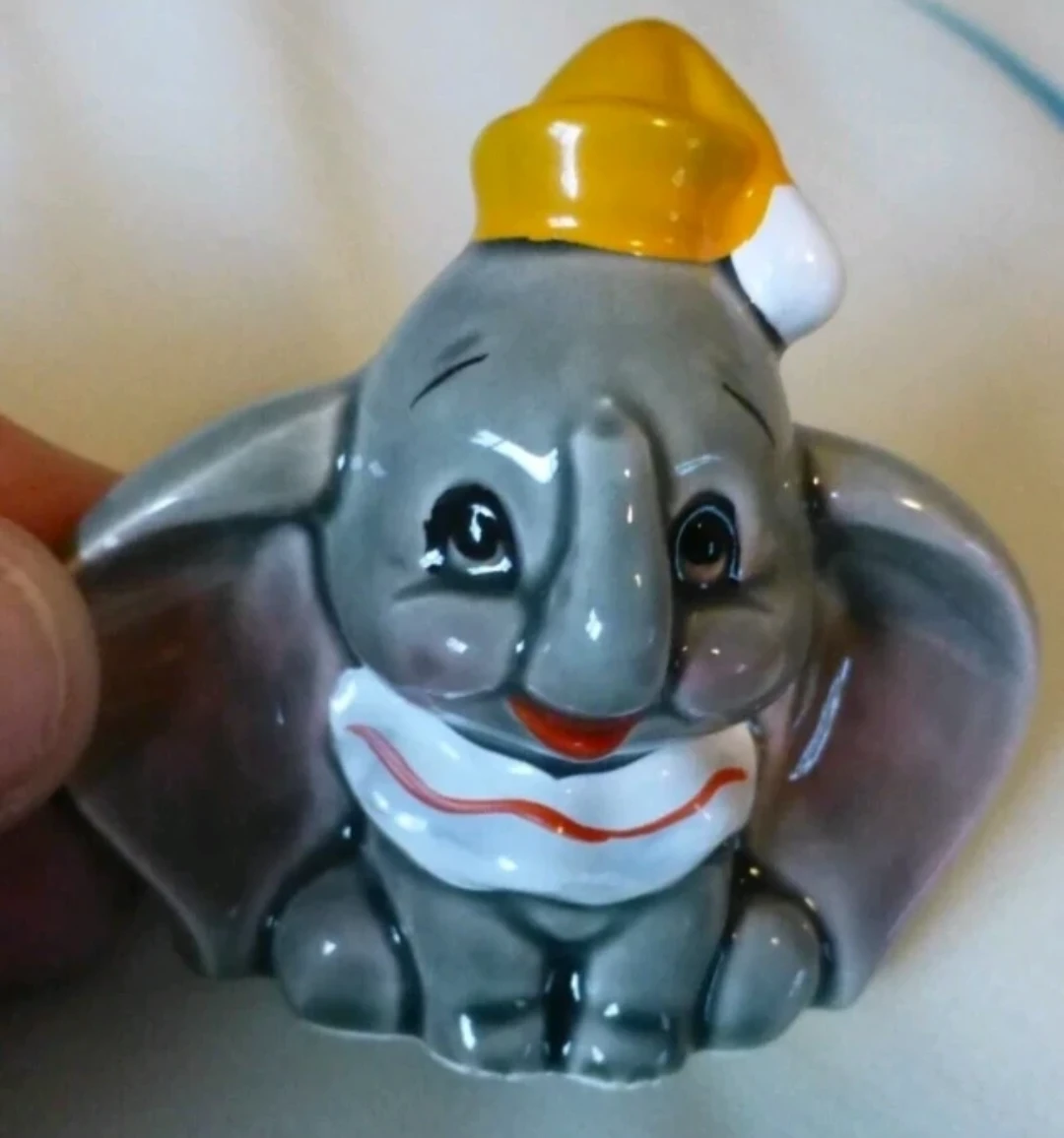 Vintage 1960s Dumbo The Elephant Ceramic figurine Japan