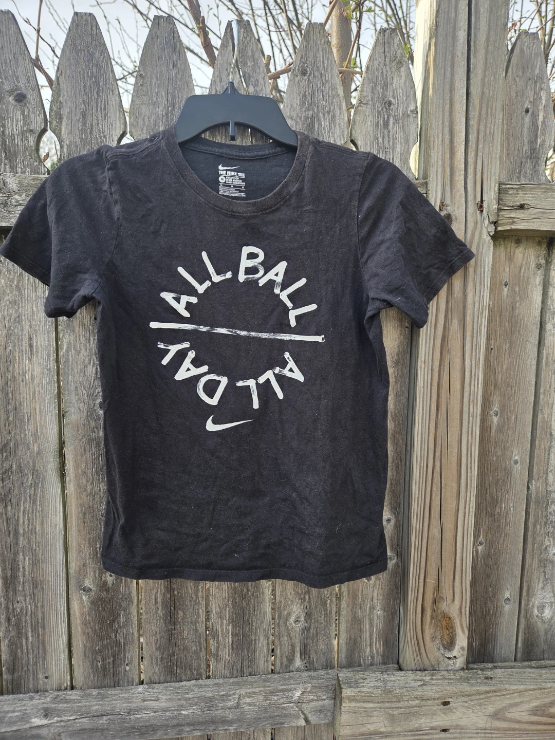 Nike Athletic Cut T-Shirt Size Medium