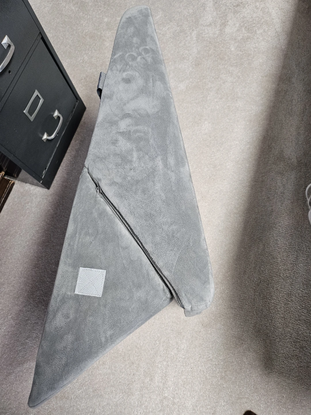 Foam wedge to prop up your body during a cold or your f - photo 5