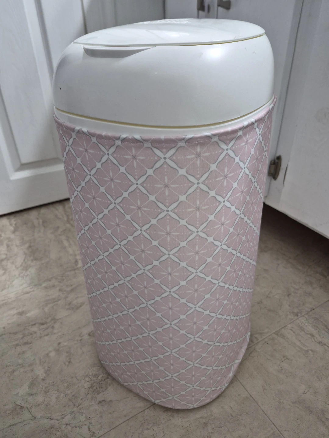 Playtex Diaper Genie Expressions Pail, Cover & Refill