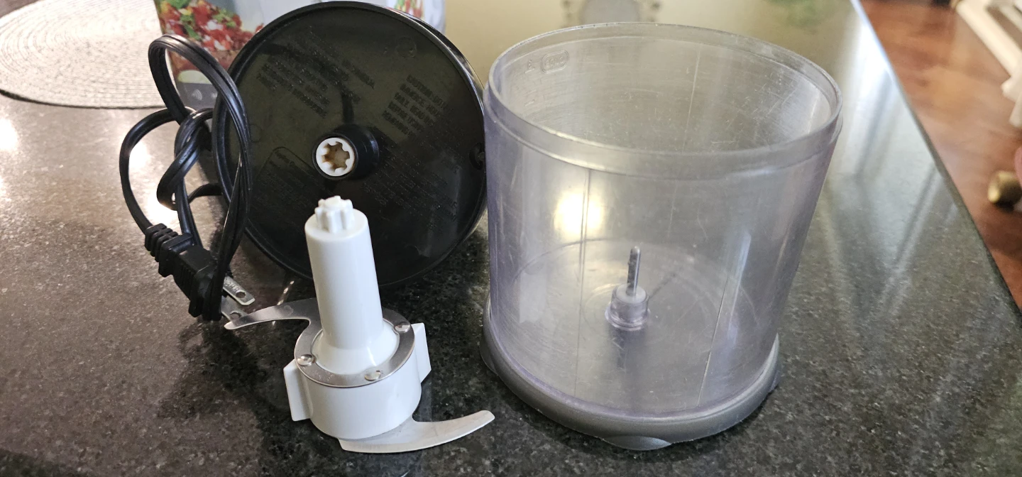 Black+Decker Ergo 3-Cup Chopper - photo 4