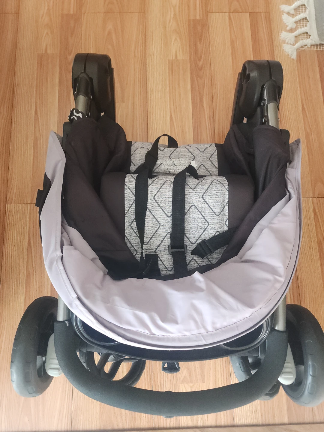 Graco Stroller - photo 2