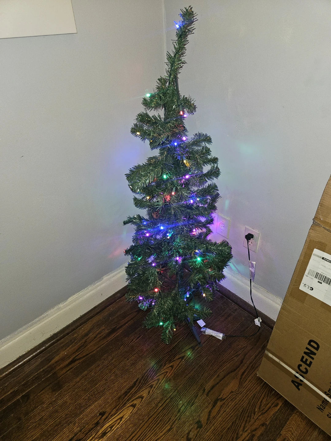 LAST DAY TO SELL!  4-ft Pre-Lit Artificial Christmas Tree - photo 2