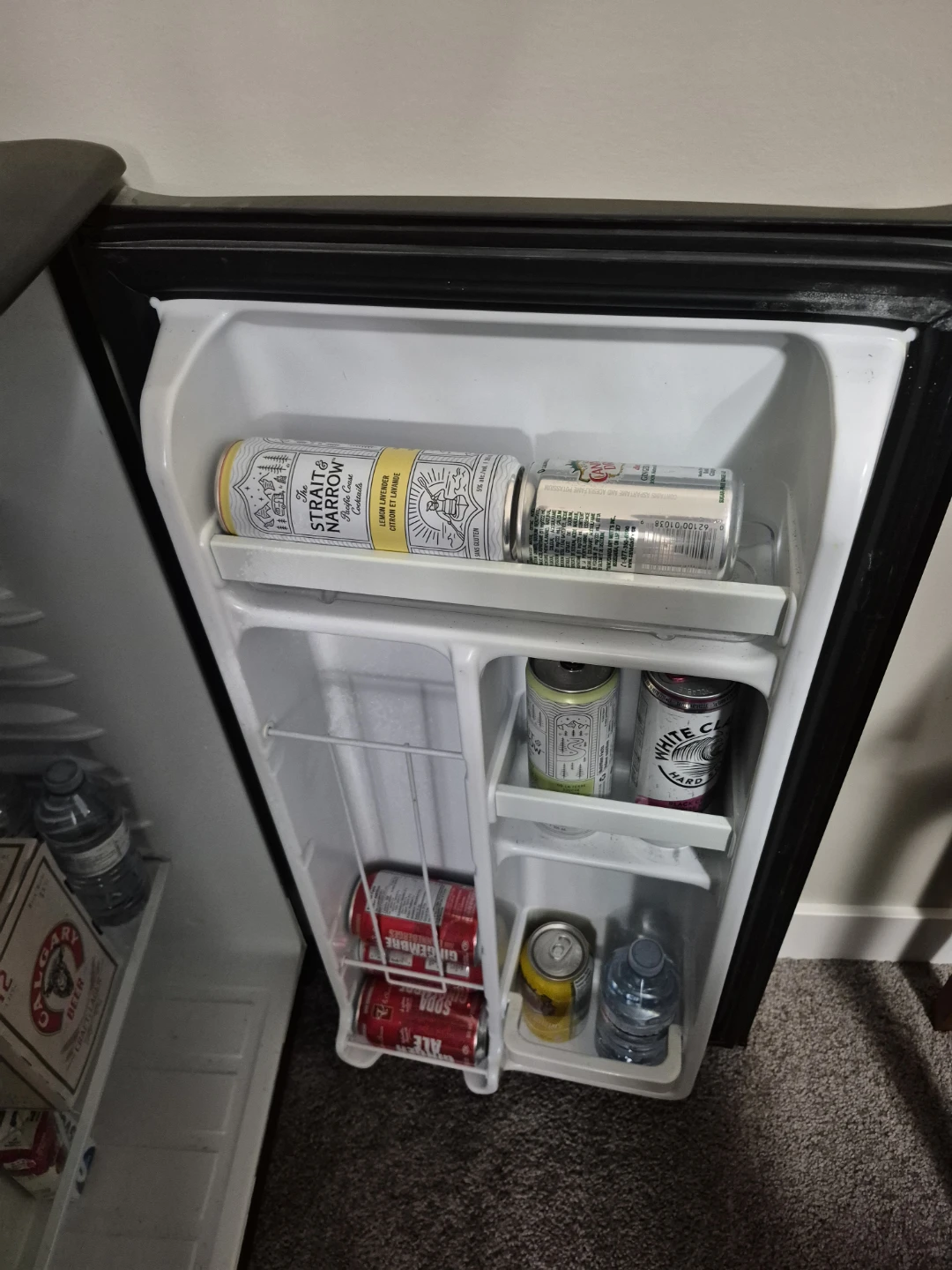 Danby Mini Fridge - photo 3