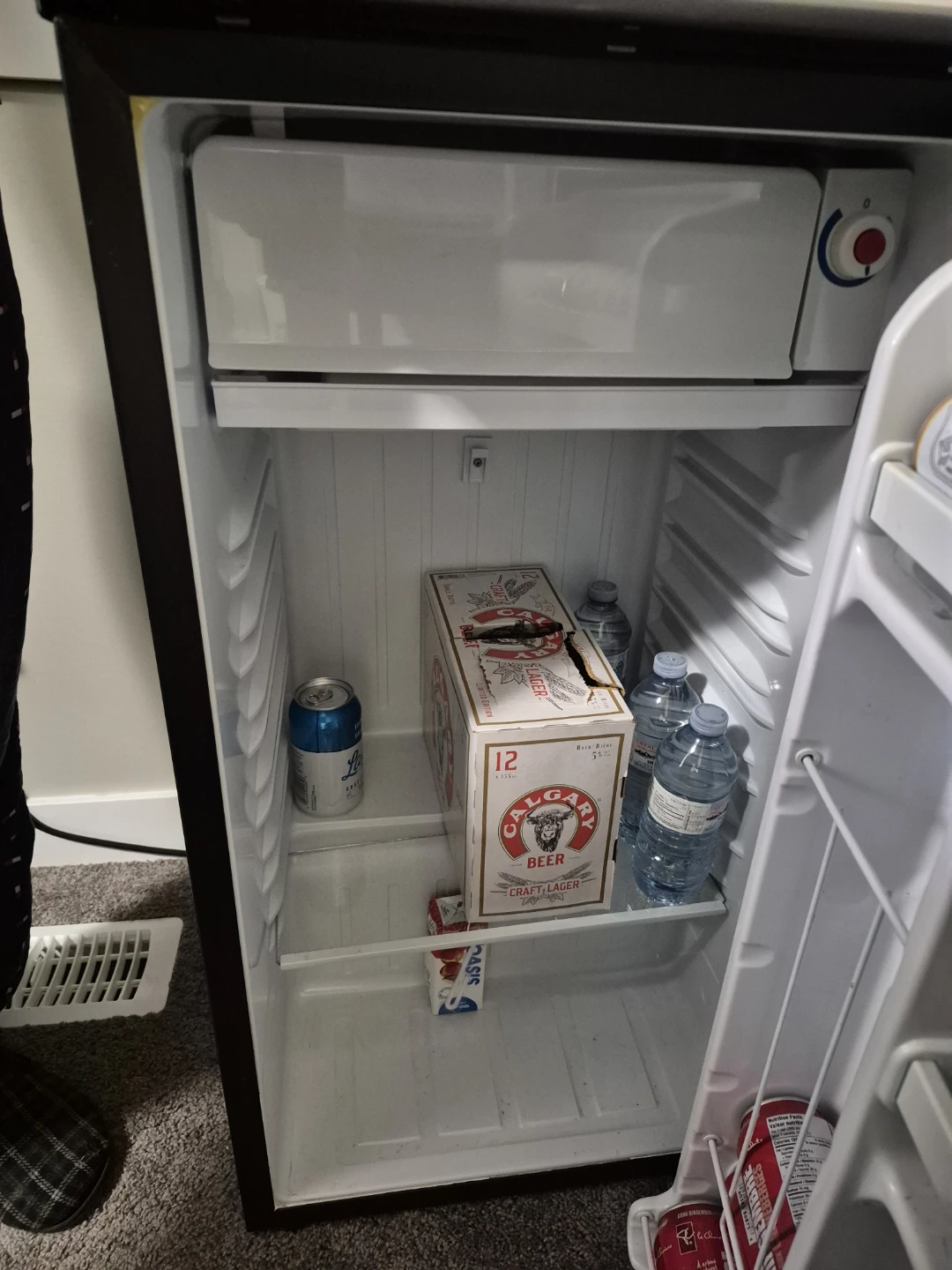Danby Mini Fridge - photo 4