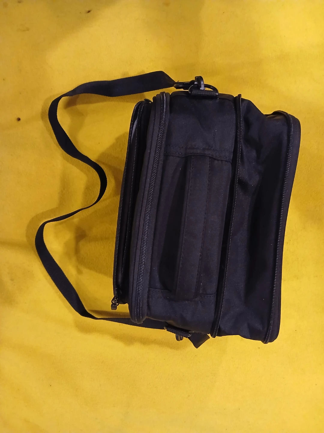 Black Roots Bag With Adjustable Strap & Adjustable Size - photo 2