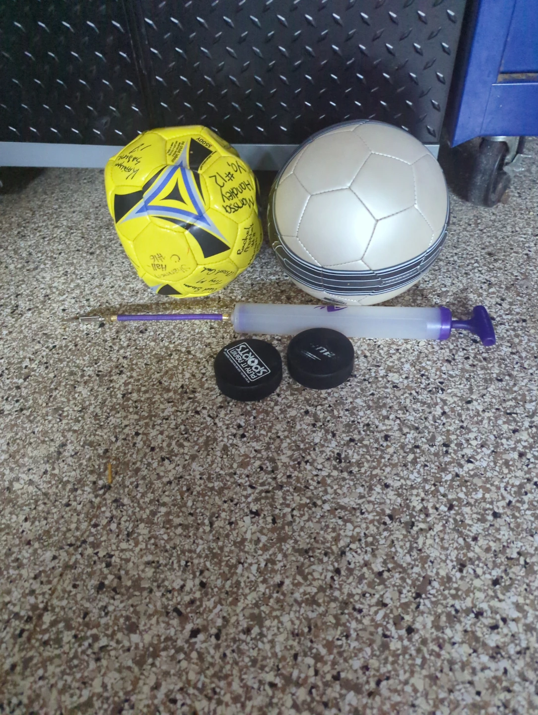 Soccer Ball and Pump Set
