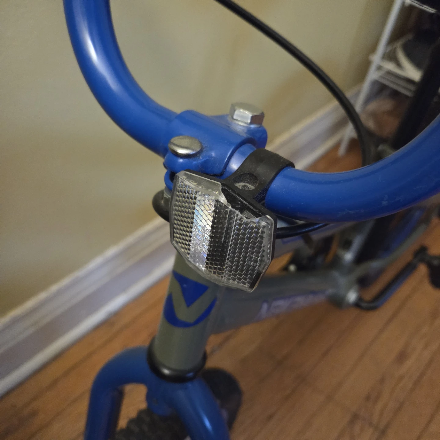 Nakamura Kids Bicycle with Training Wheels - photo 4