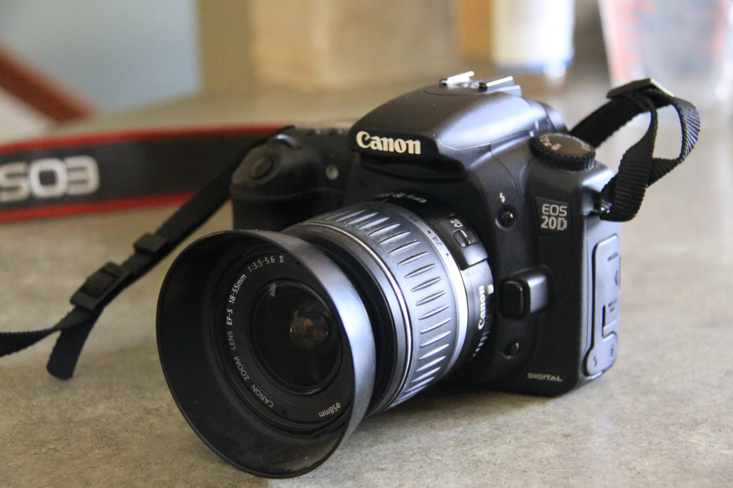 Canon EOS 20D Digital SLR Camera with 18-55mm Lens
