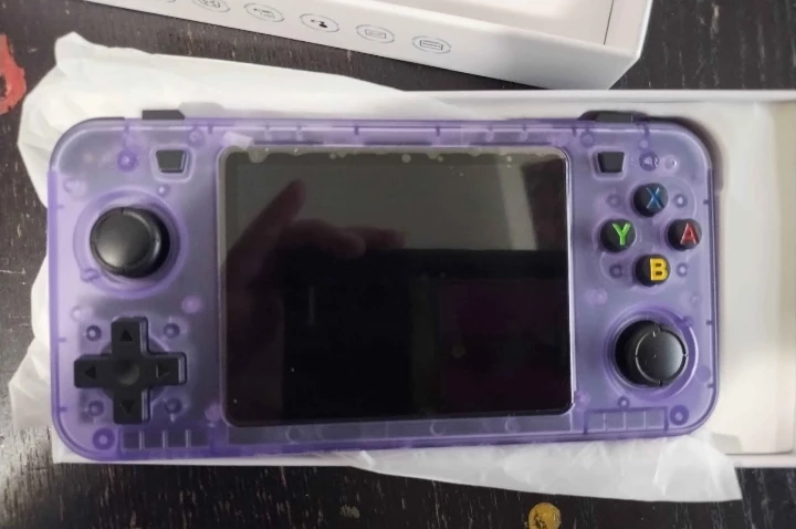 R36H game console - photo 2