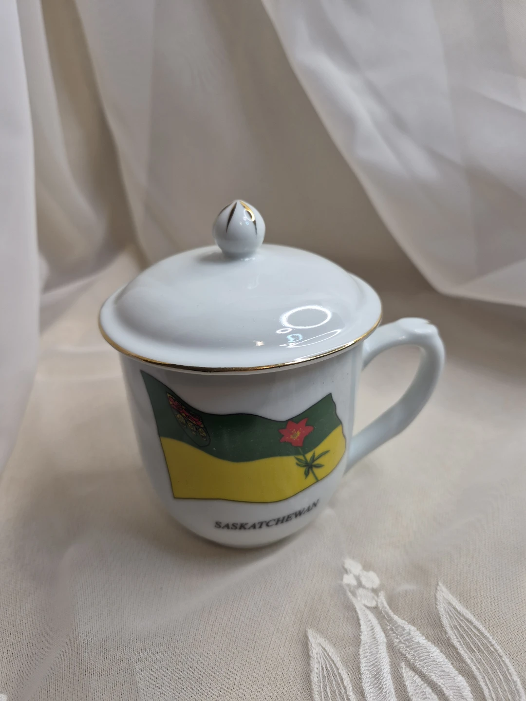 Canadian Collection Saskatchewan Porcelain Mug with Lid - photo 3