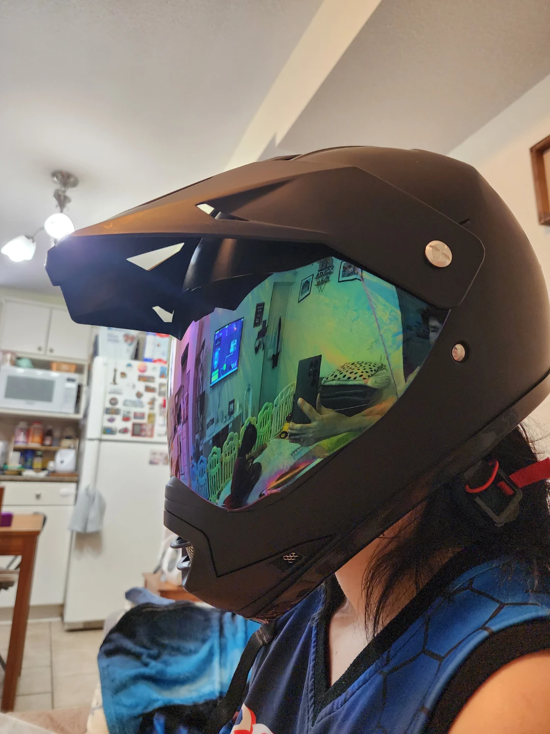 Black Full Face Helmet with Blue Mirrored Visor - photo 2