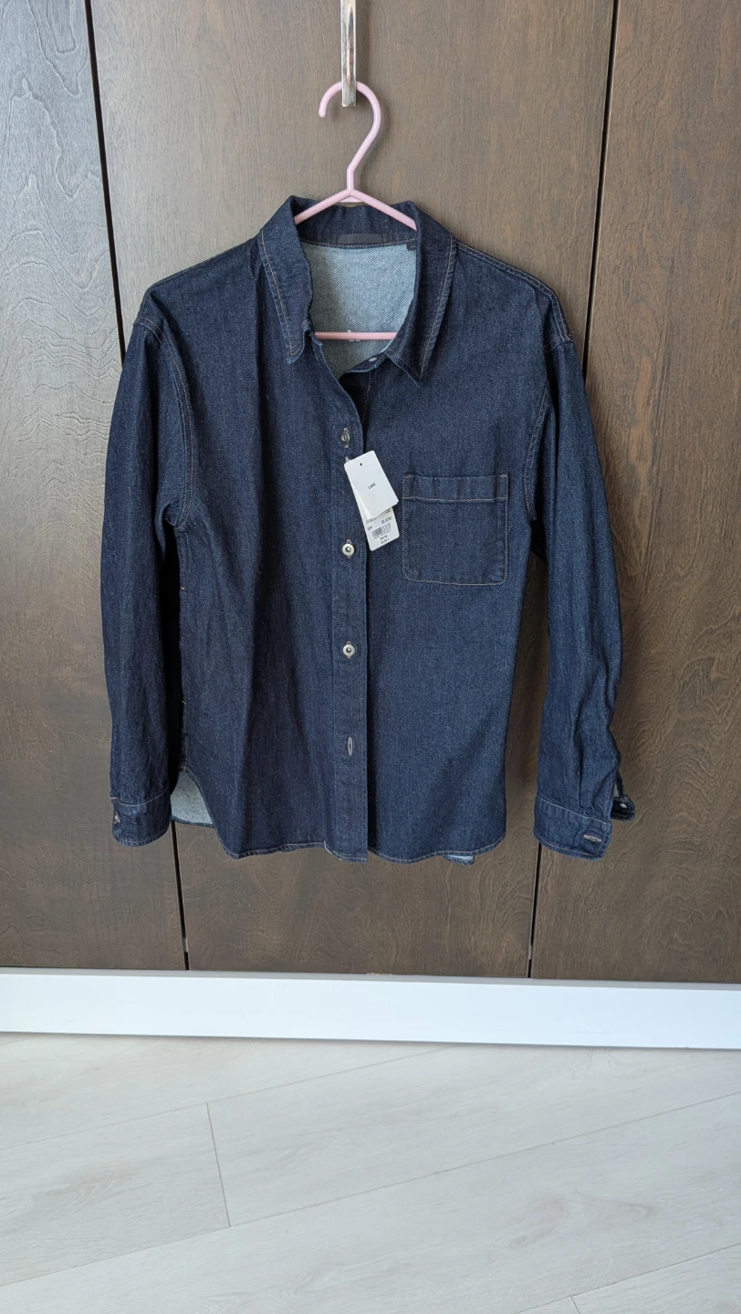 Uniqlo Women's Denim Shirt Jacket - Navy - Size S/P - photo 3