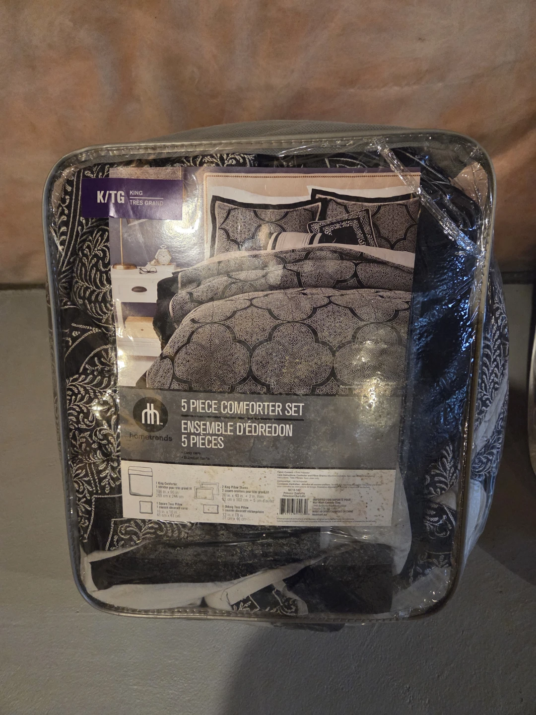 Hometrends 5 Piece King Comforter Set