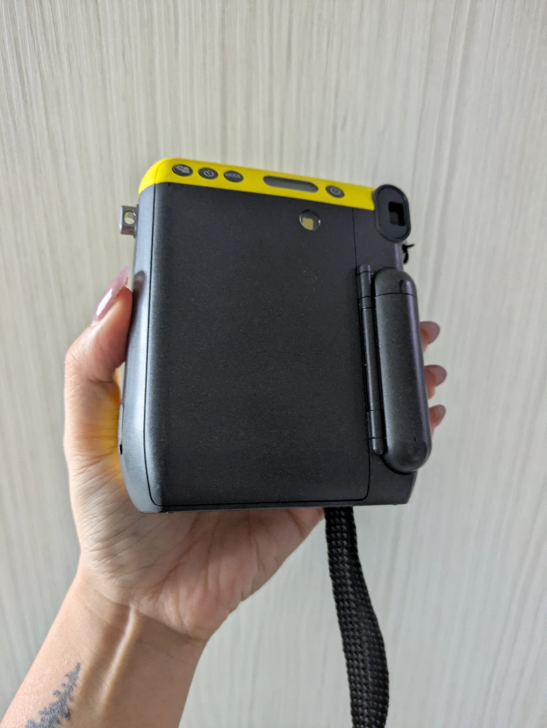 Fujifilm Instax Mini 70 Film Camera - photo 4