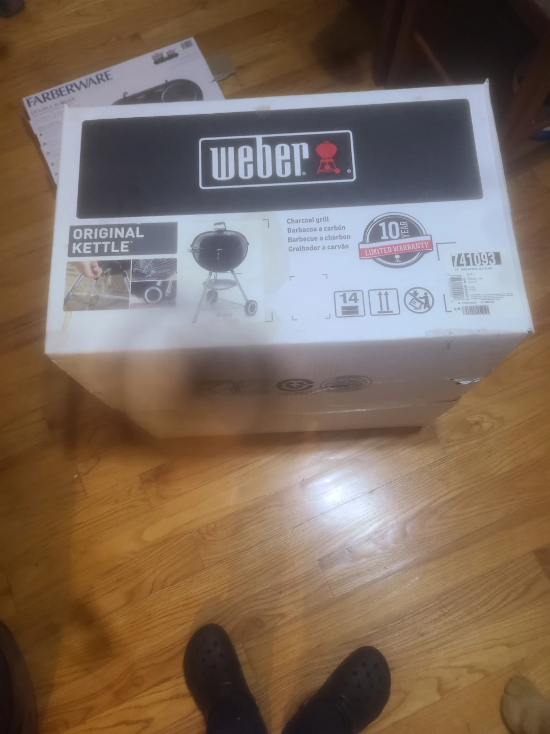 Weber Original Kettle Charcoal Grill