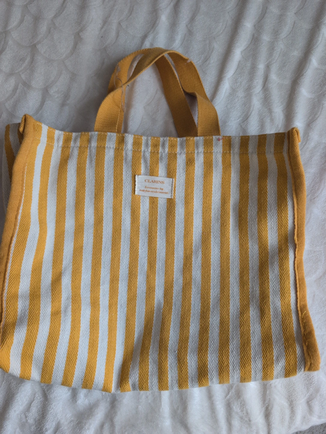 Clarins Eco-conscious Bag