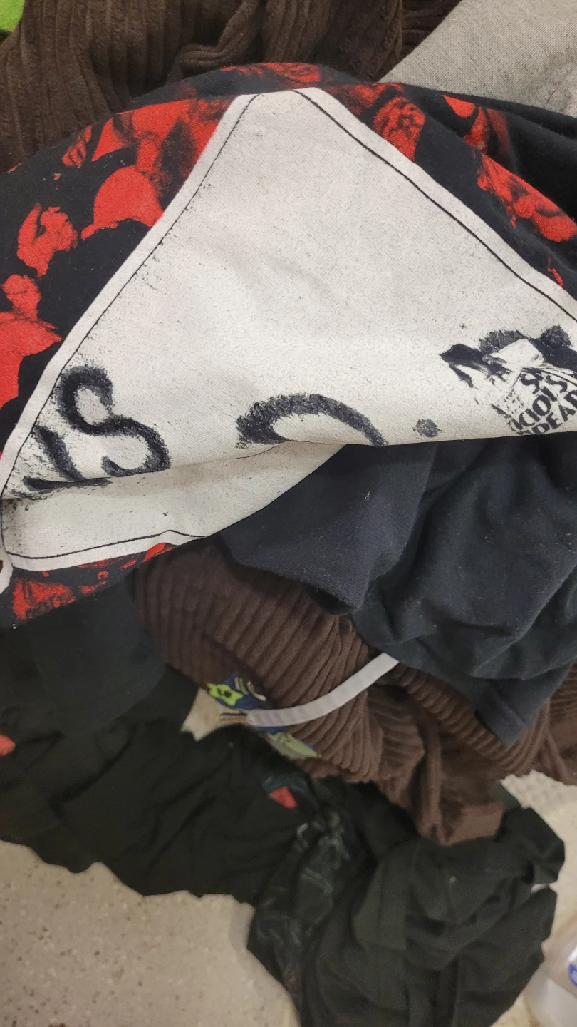 24 clothing piece lot