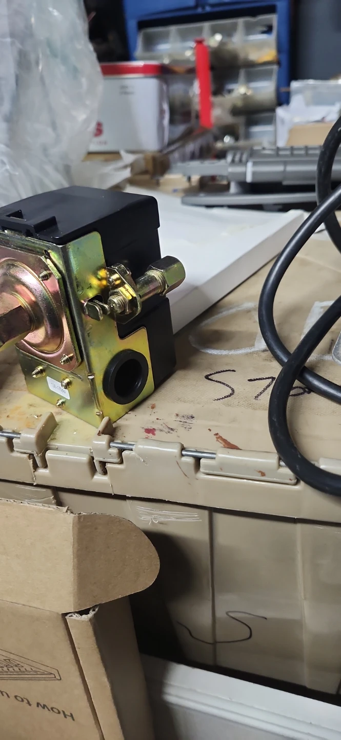 Pressure Switch 135-175 PSI - photo 3