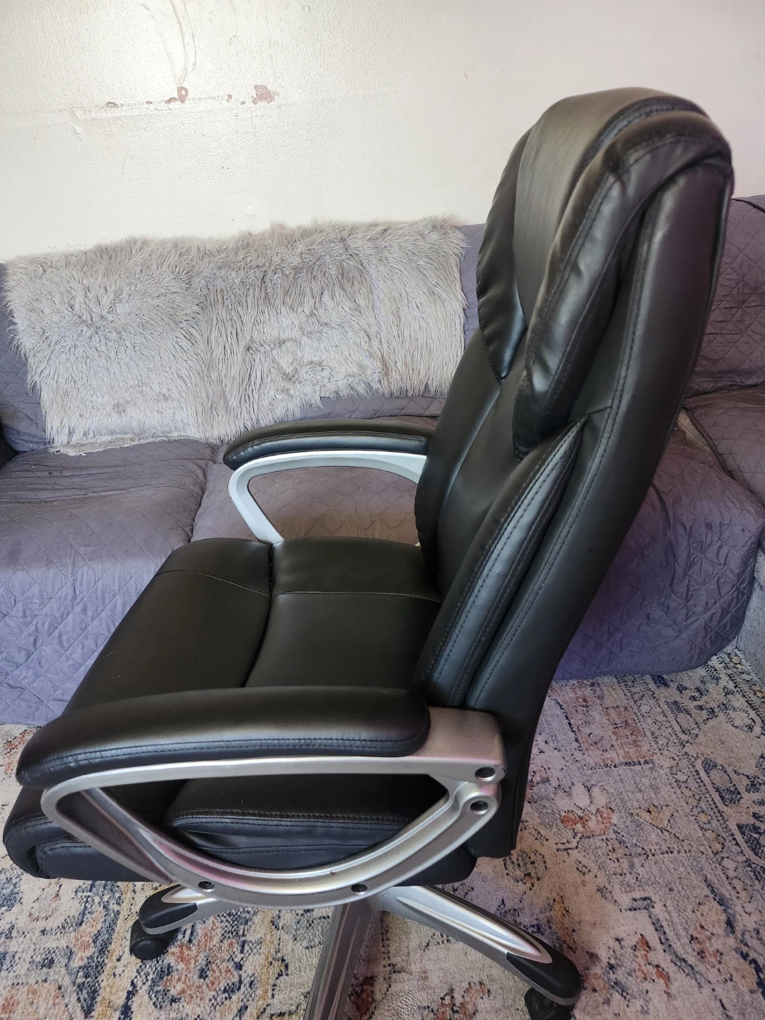 Black Faux Leather Office Chair...Sold... - photo 3