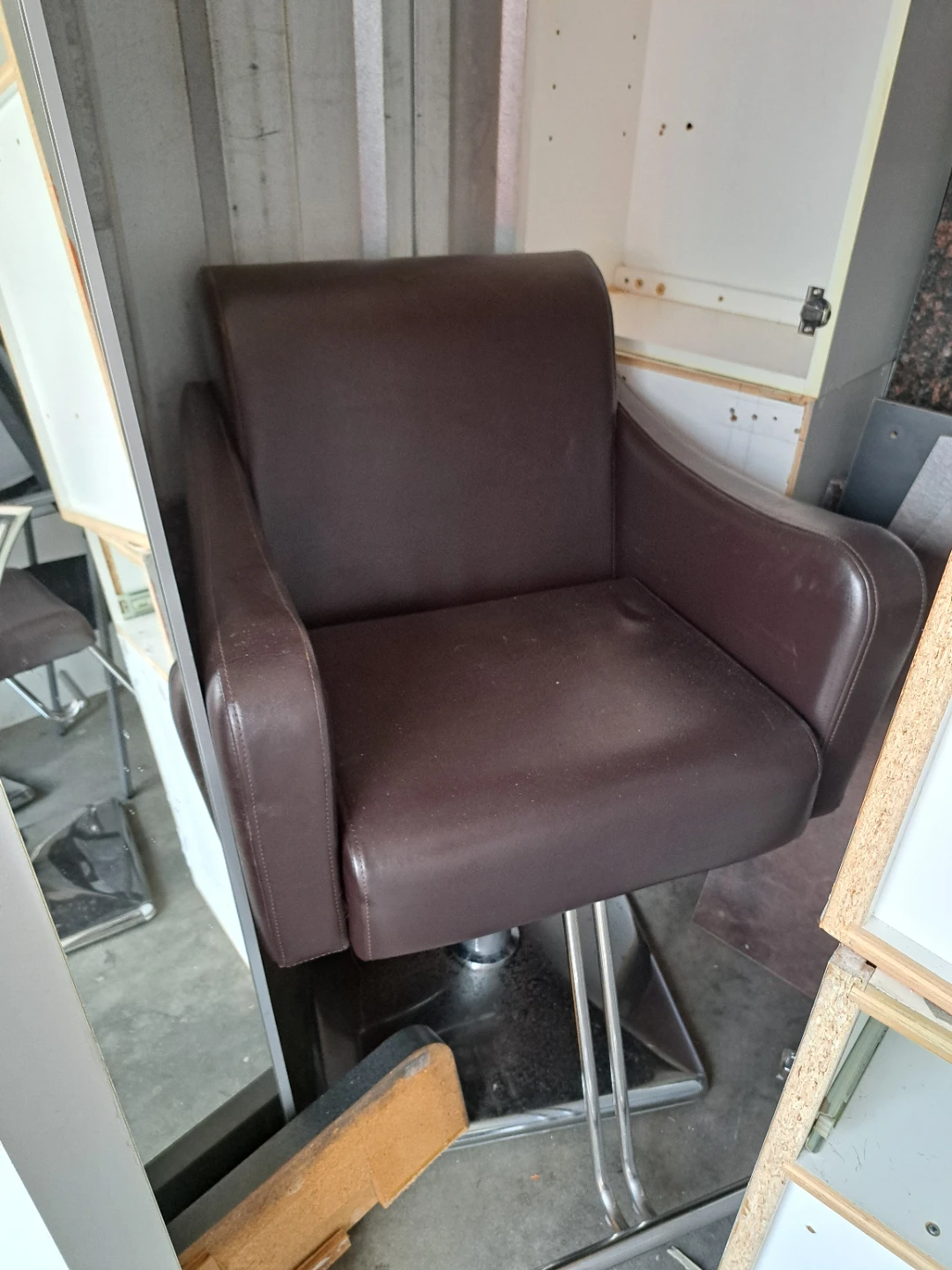 Brown Leather Salon Chair