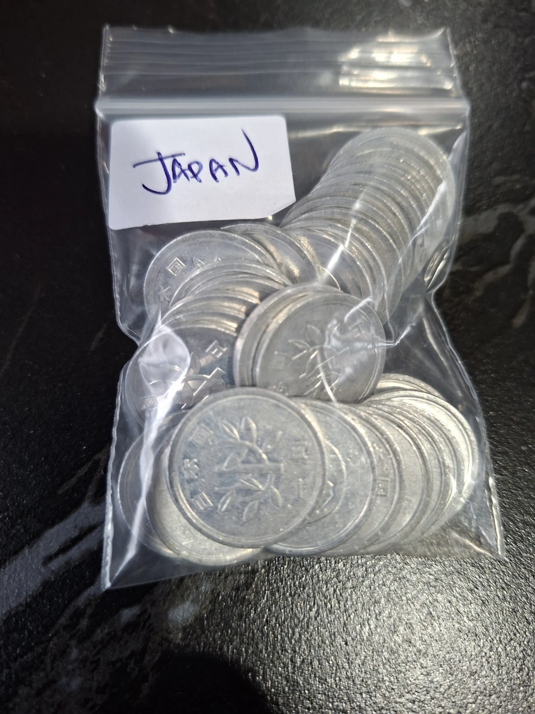 30 x Japanese 1 Yen Coins