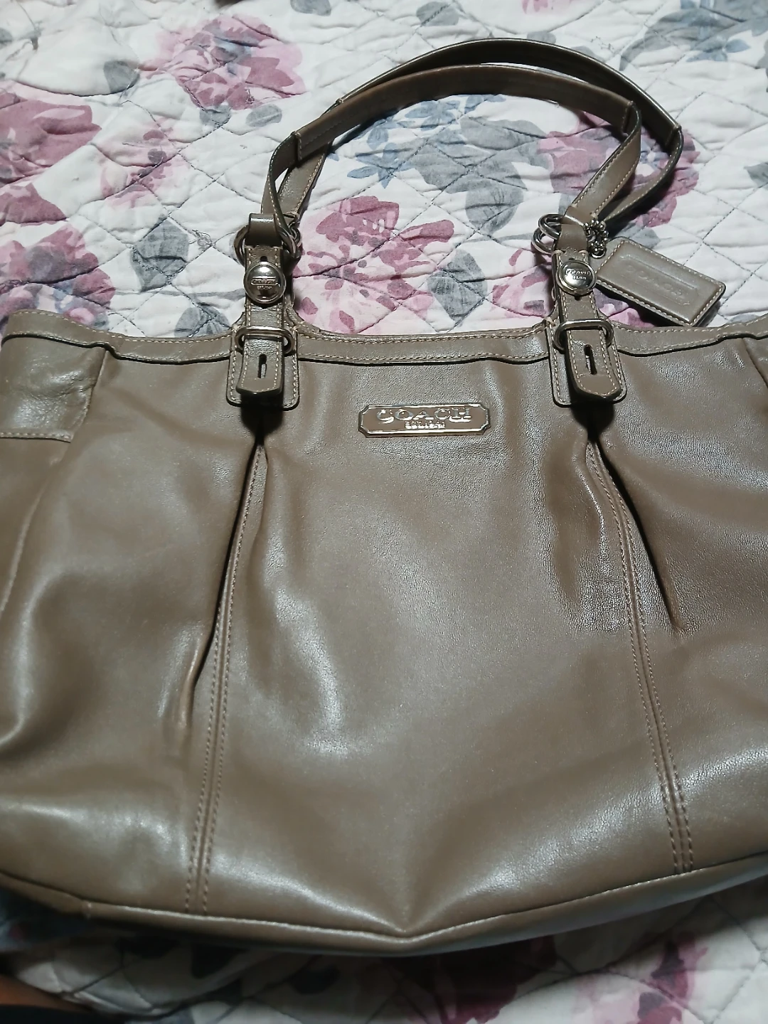 Coach Leather Shoulder Bag