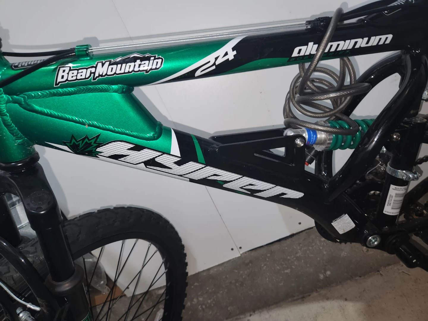 Hyper Bear Mountain 24" Aluminum Mountain Bike - photo 5