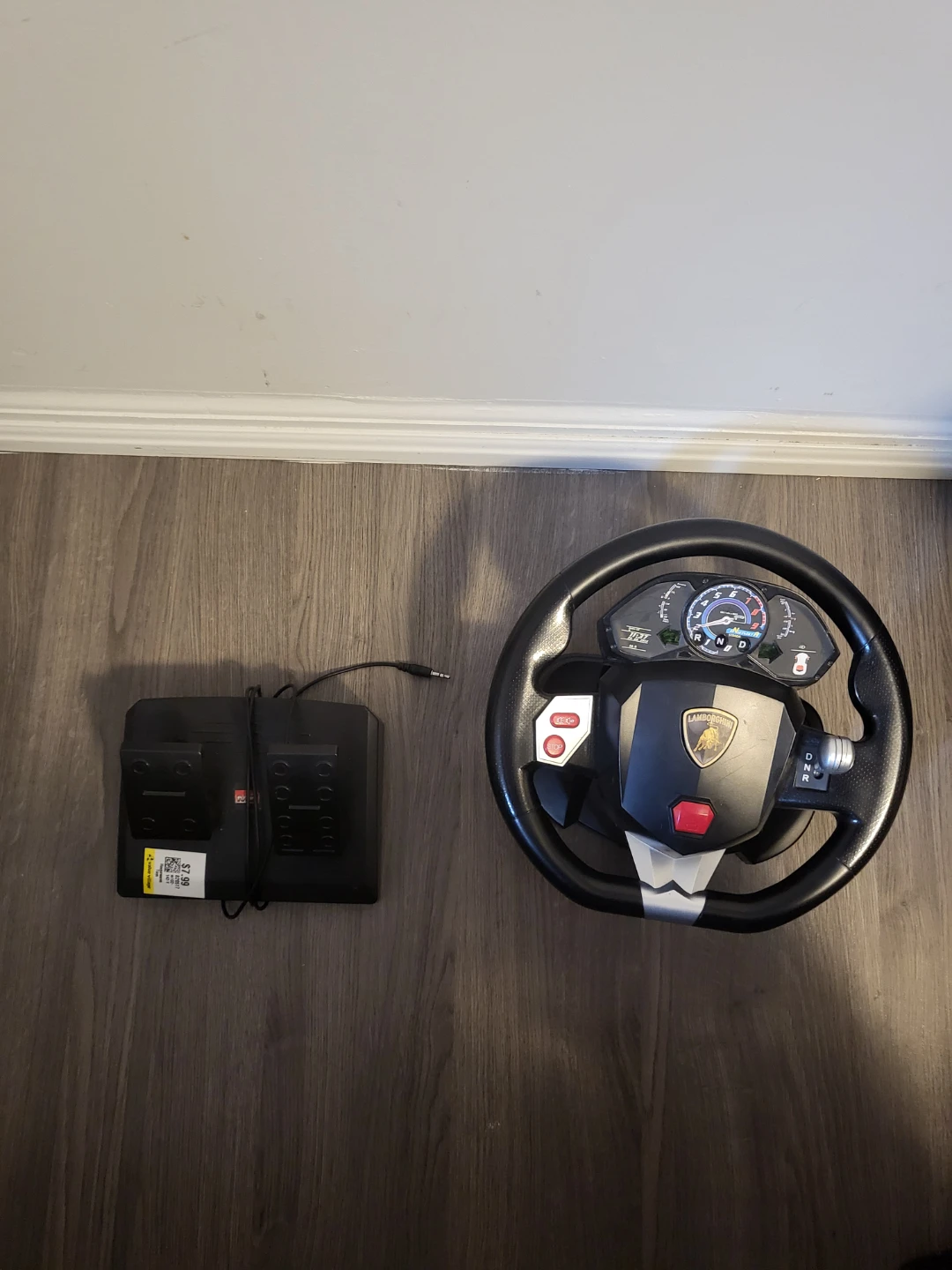 Logitech Driving Force GT Racing Wheel & Pedals