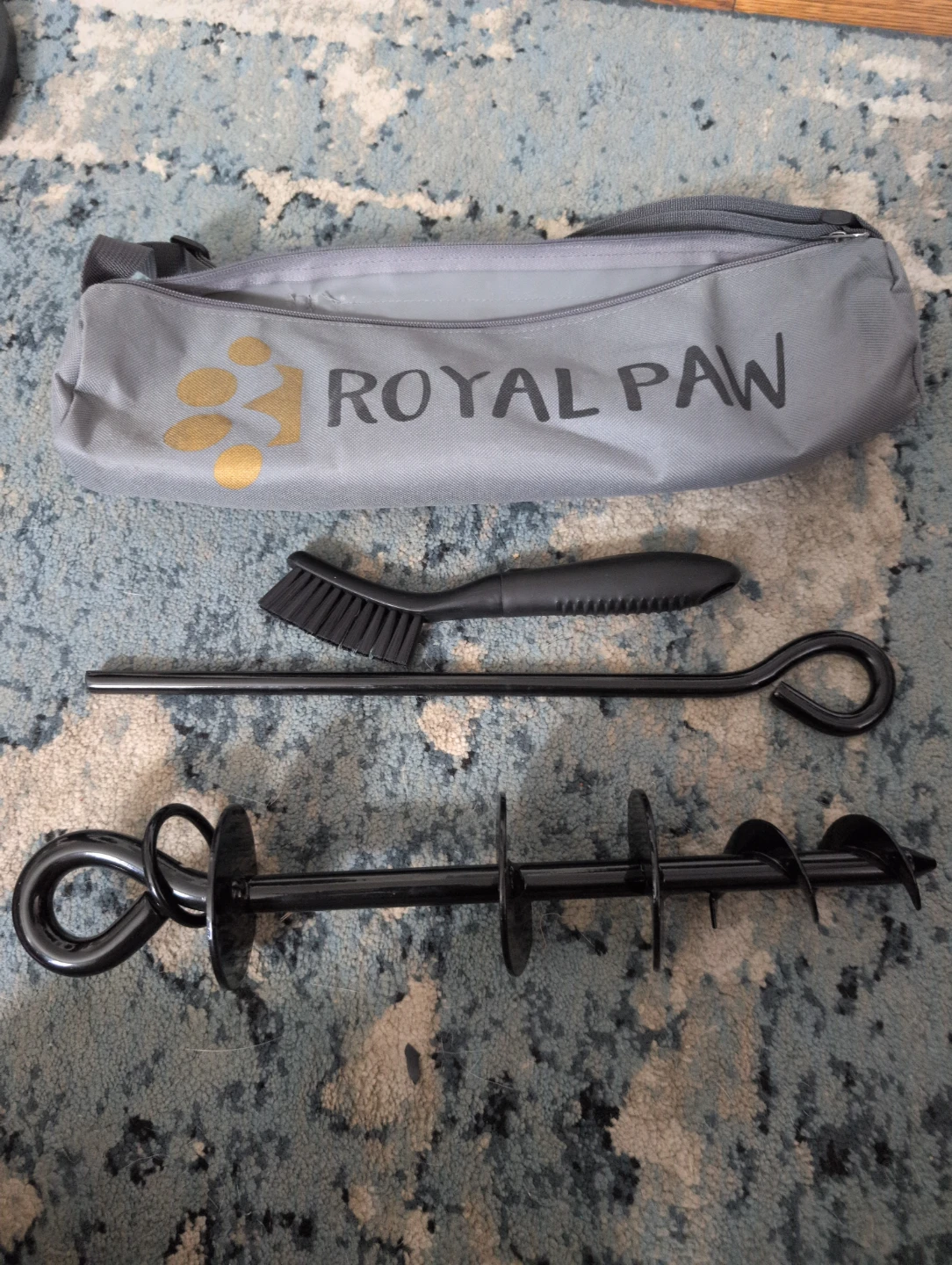 Royal Paw Stake and Brush Set