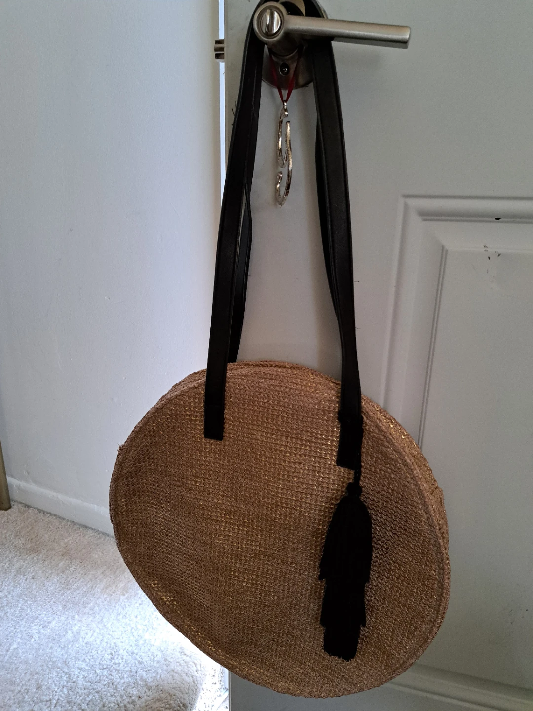 Round Straw Tote Bag