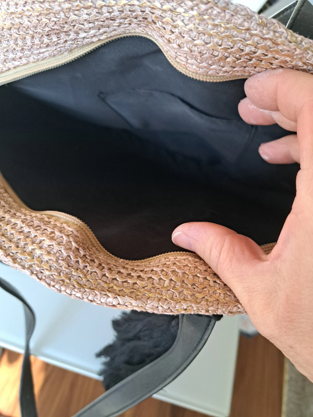 Round Straw Tote Bag - photo 2