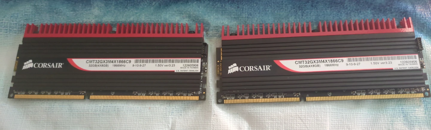 Corsair Vengeance 32GB (4x8GB) DDR3 RAM 1866MHz - photo 2