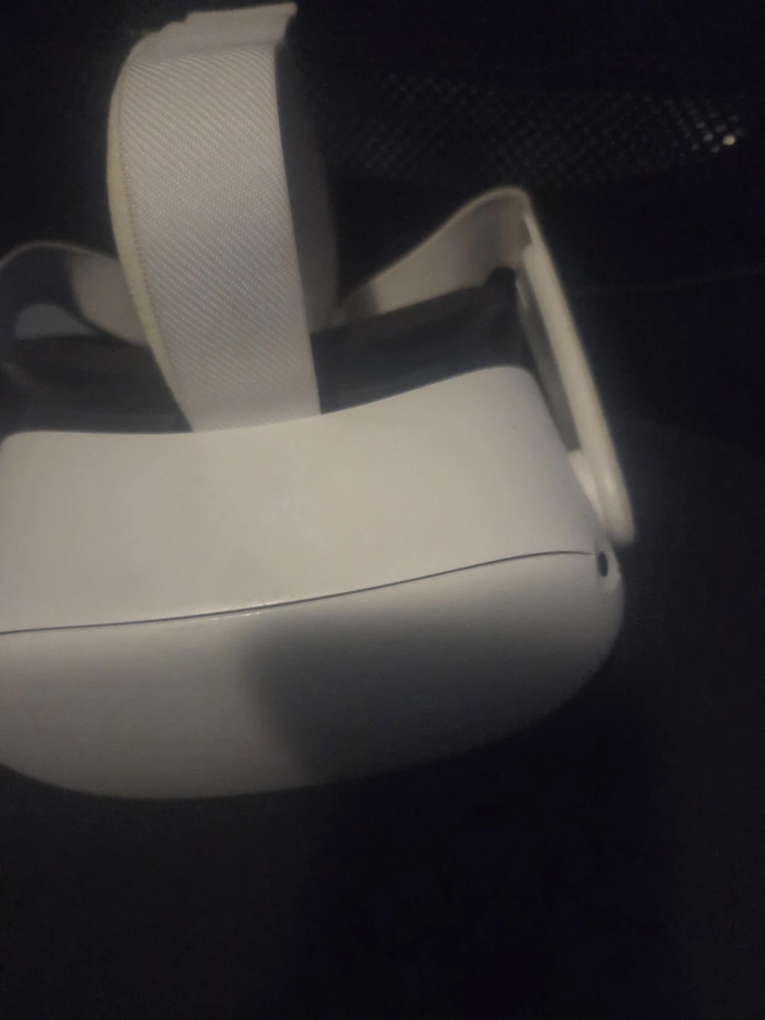 Meta Quest 2 VR Headset and Controllers - photo 5