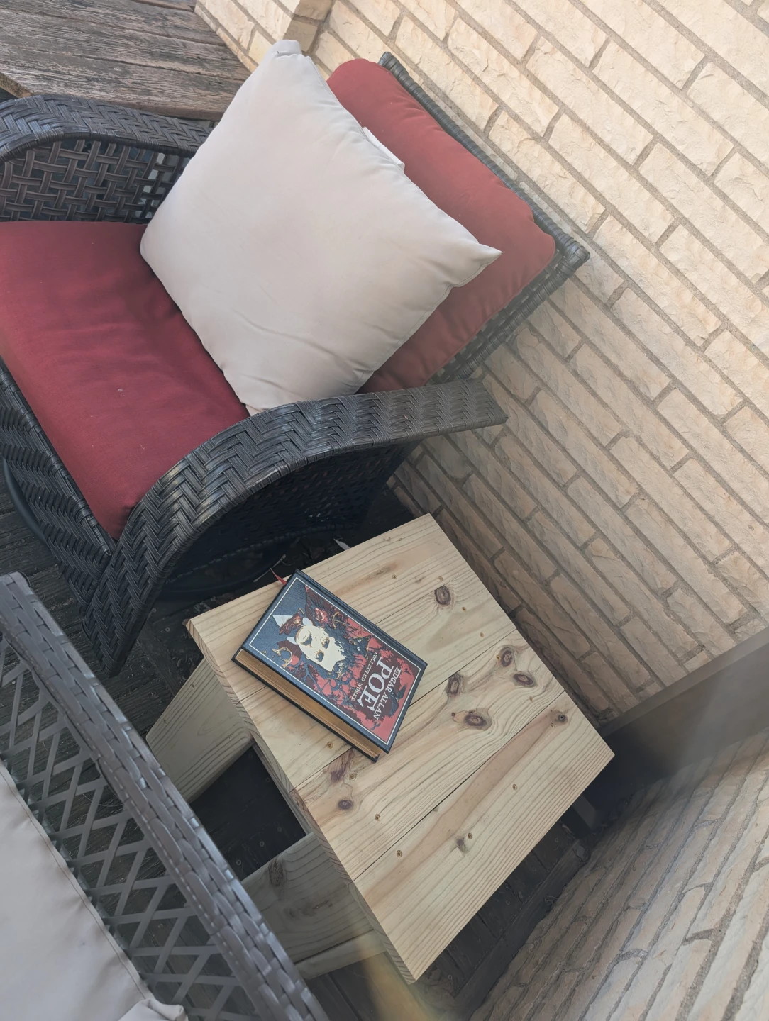 Patio tables - photo 3