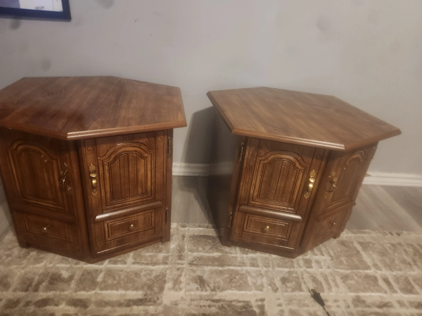 Vintage Wooden Corner Cabinet Set - photo 4