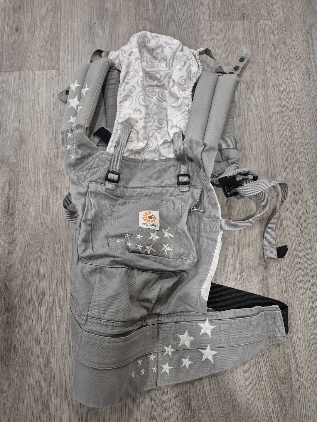 Ergobaby Grey Star Baby Carrier