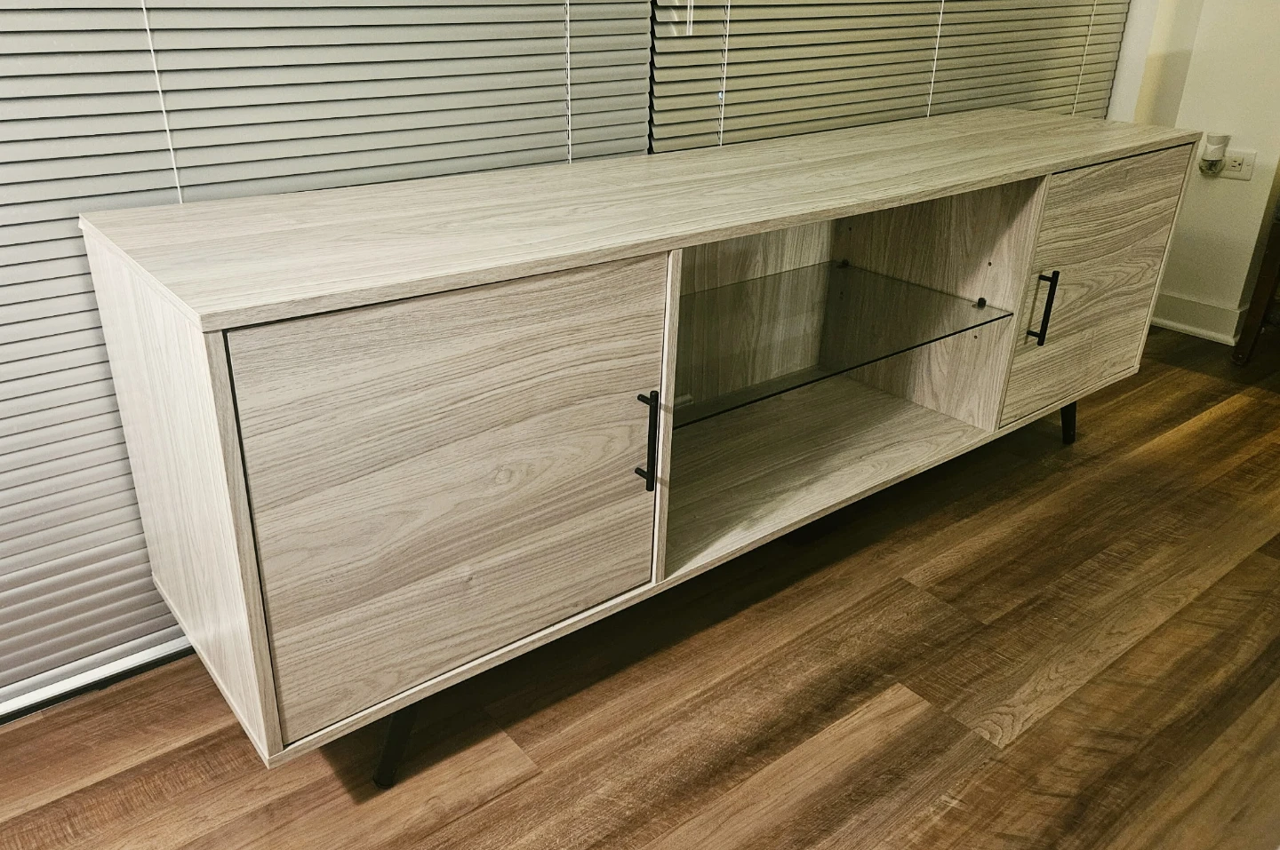 TV STAND WITH GLASS SHELF - photo 2