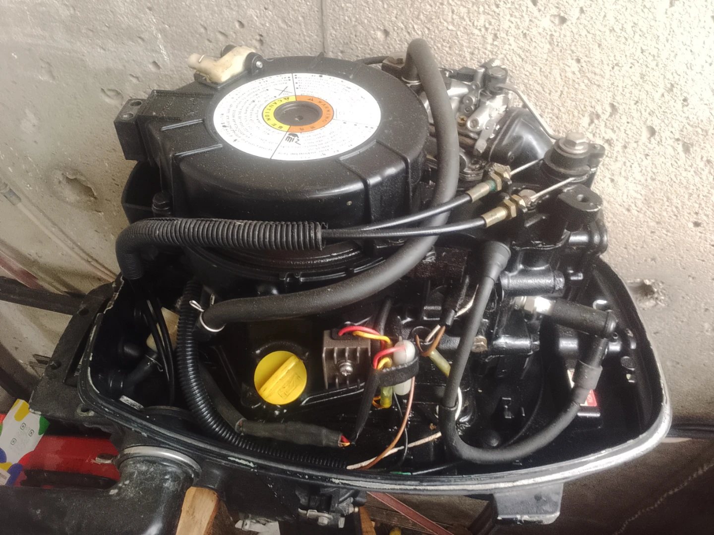 Tohatsu 6 HP Four Stroke Outboard Motor - photo 4