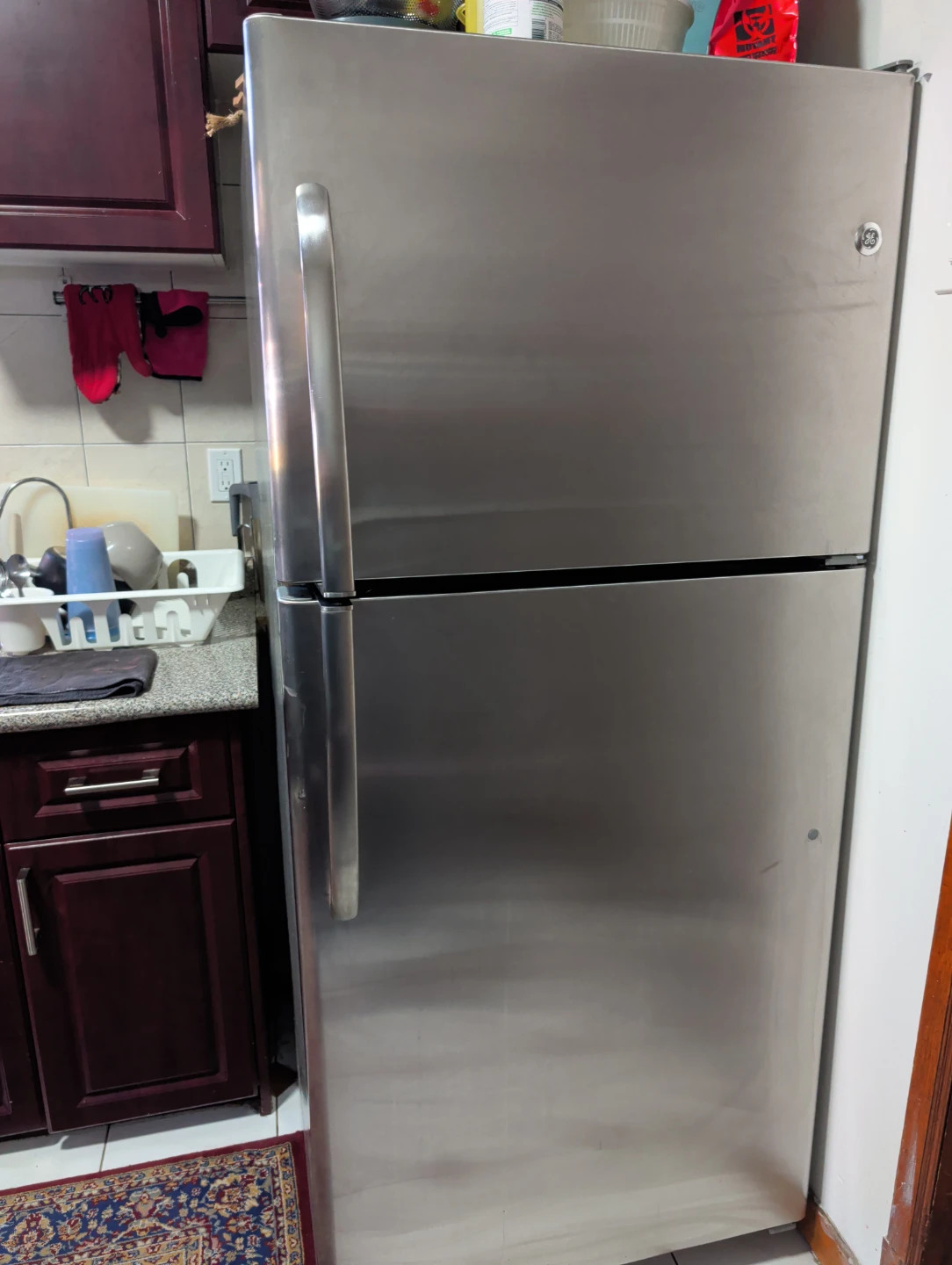 GE Stainless Steel Refrigerator