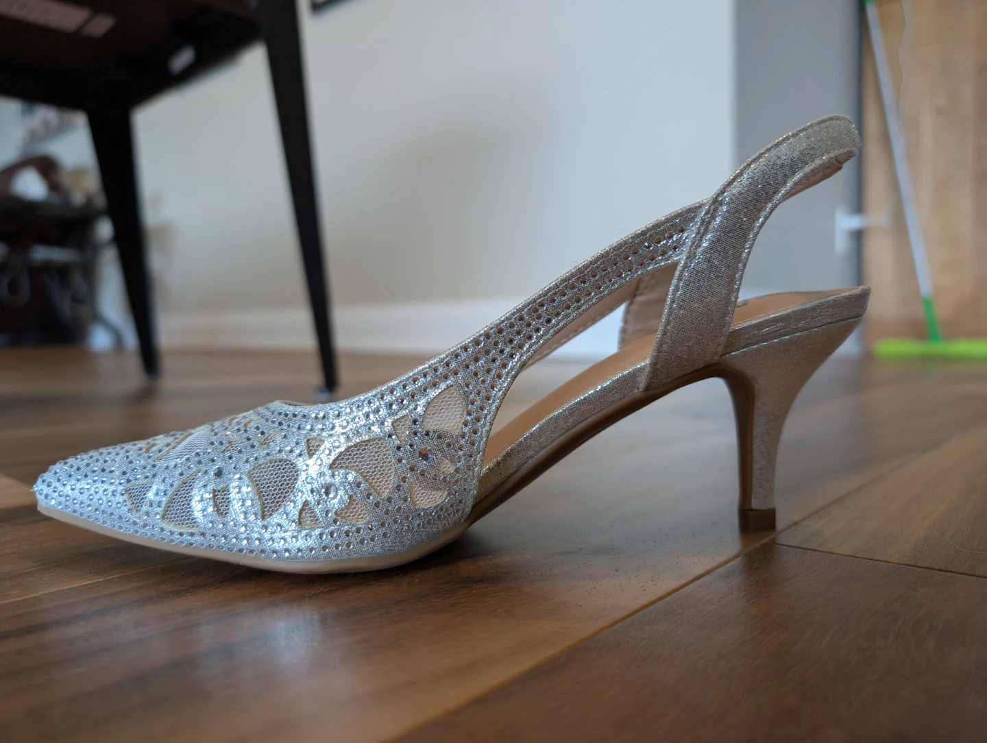 Silver Slingback Heels with Matching Clutch Set - photo 3