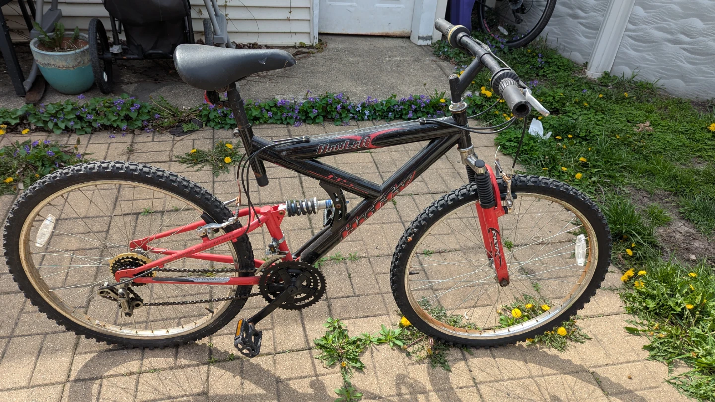 Huffy Howler Mountain Bike - photo 4