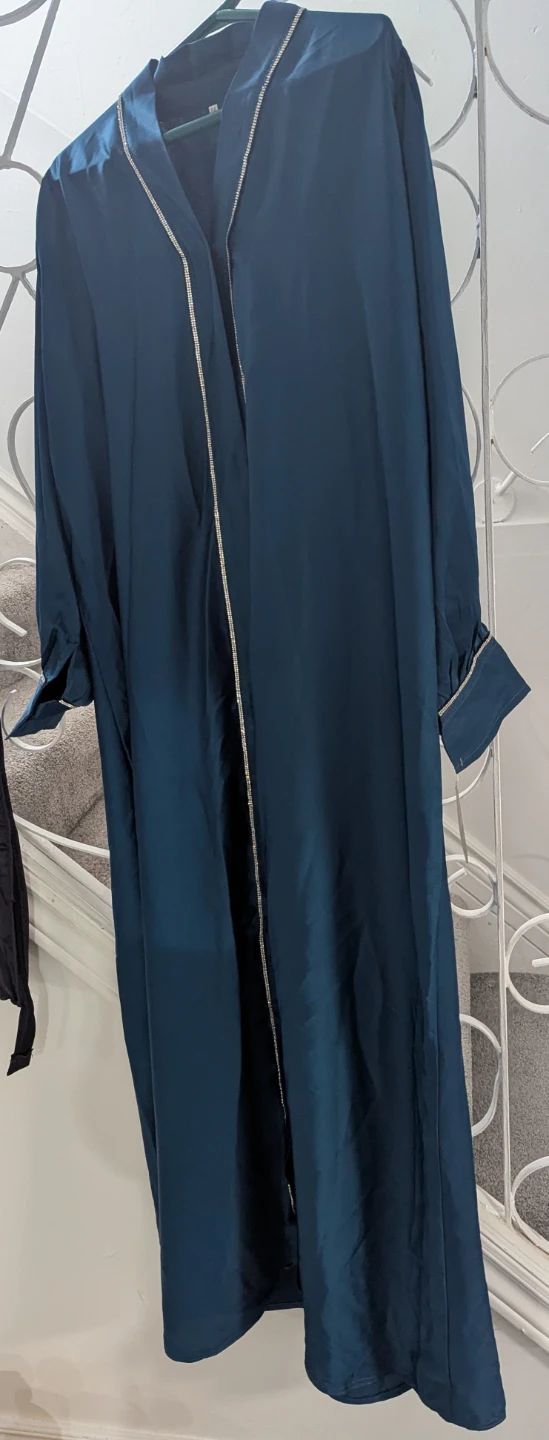 56 abaya new with tags - photo 2