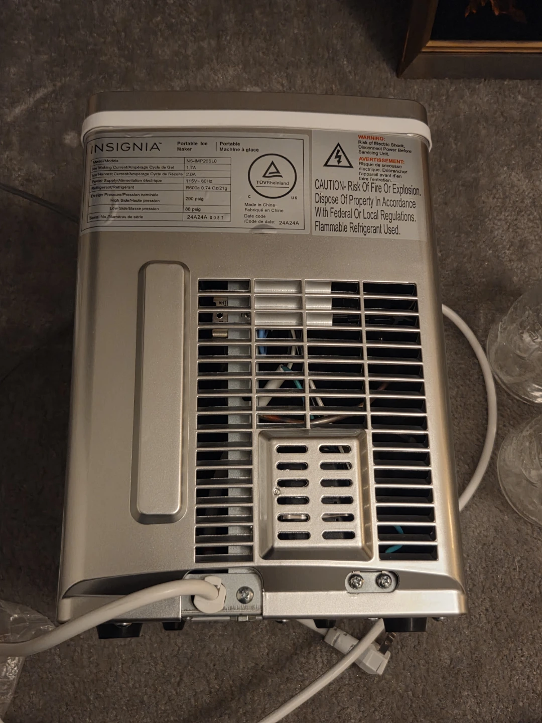 Insignia Portable Ice Maker - photo 4